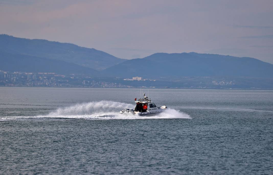 Samsun’da kaybolan balıkçı Muhammer Sevgili 15 gündür aranıyor 18